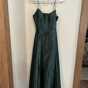 Elegant Green Evening Dress
